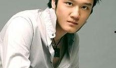 郭鹏的个人资料,才华横溢的青年才俊，多领域成就斐然