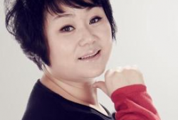 贺美玲资料,从平凡走向卓越的励志传奇