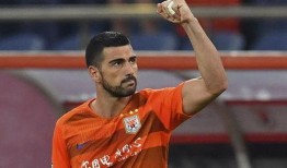 佩莱 个人资料,意大利锋线巨星的足球生涯与成就