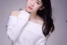 女神级华裔女主播,揭秘女神级华裔女主播的璀璨人生